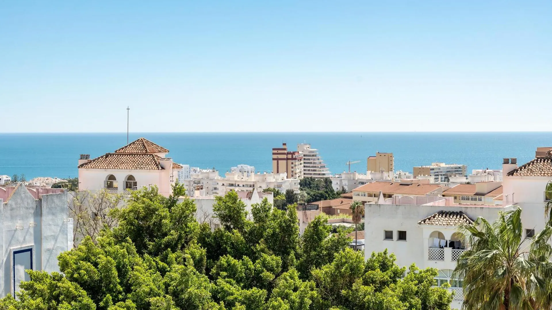 Bhost - Los Carmenes Benalmadena